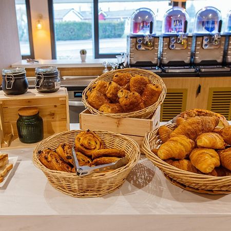 La Chapelle-Saint-Luc B Hotel Troyes Aeroport מראה חיצוני תמונה