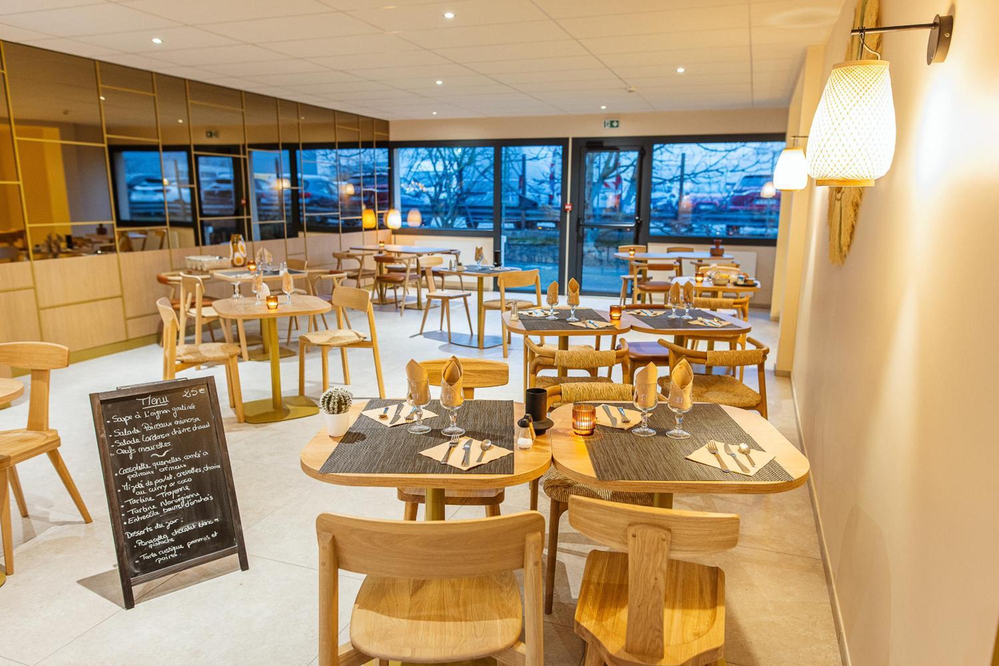 La Chapelle-Saint-Luc B Hotel Troyes Aeroport מראה חיצוני תמונה