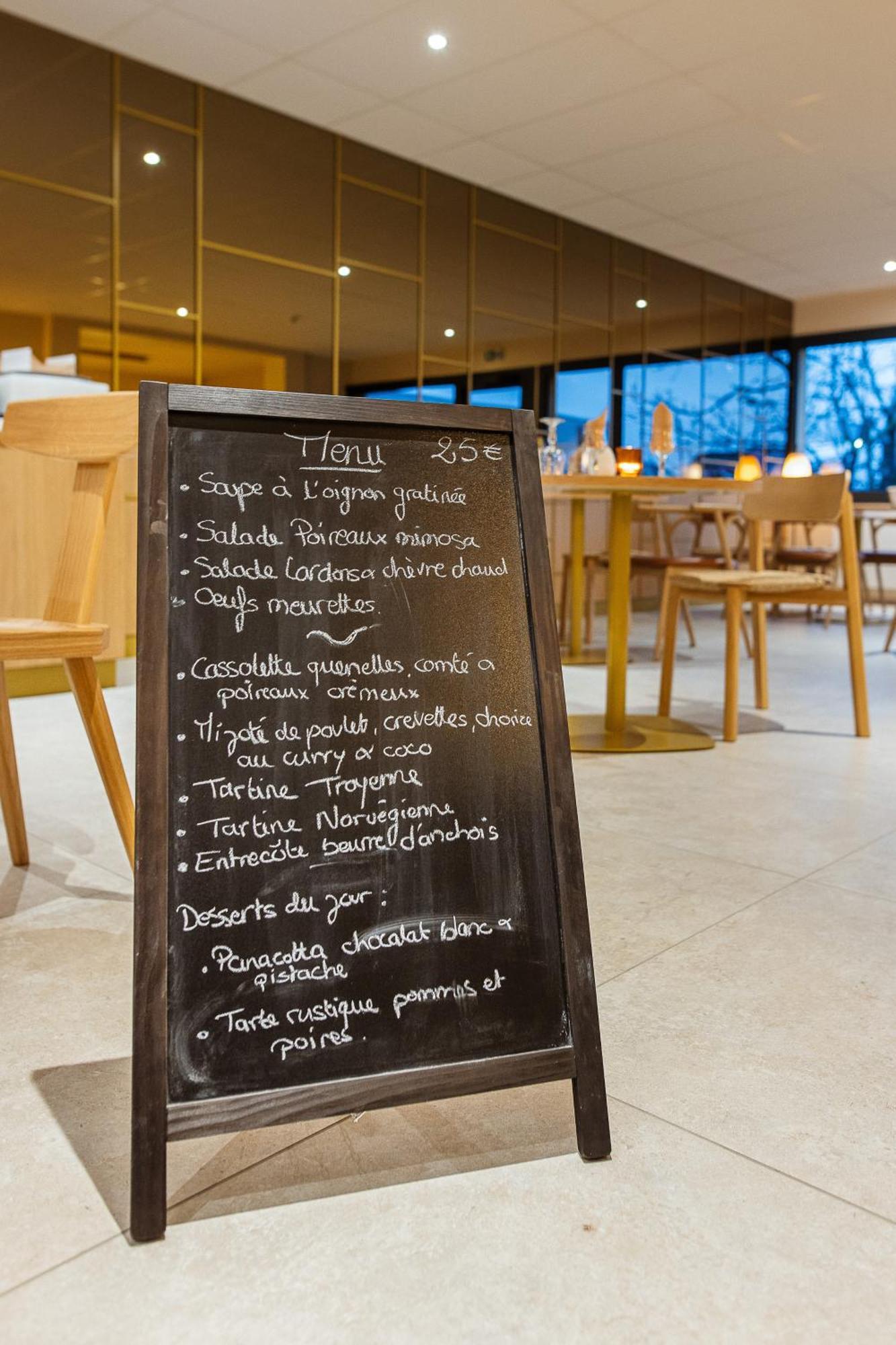 La Chapelle-Saint-Luc B Hotel Troyes Aeroport מראה חיצוני תמונה