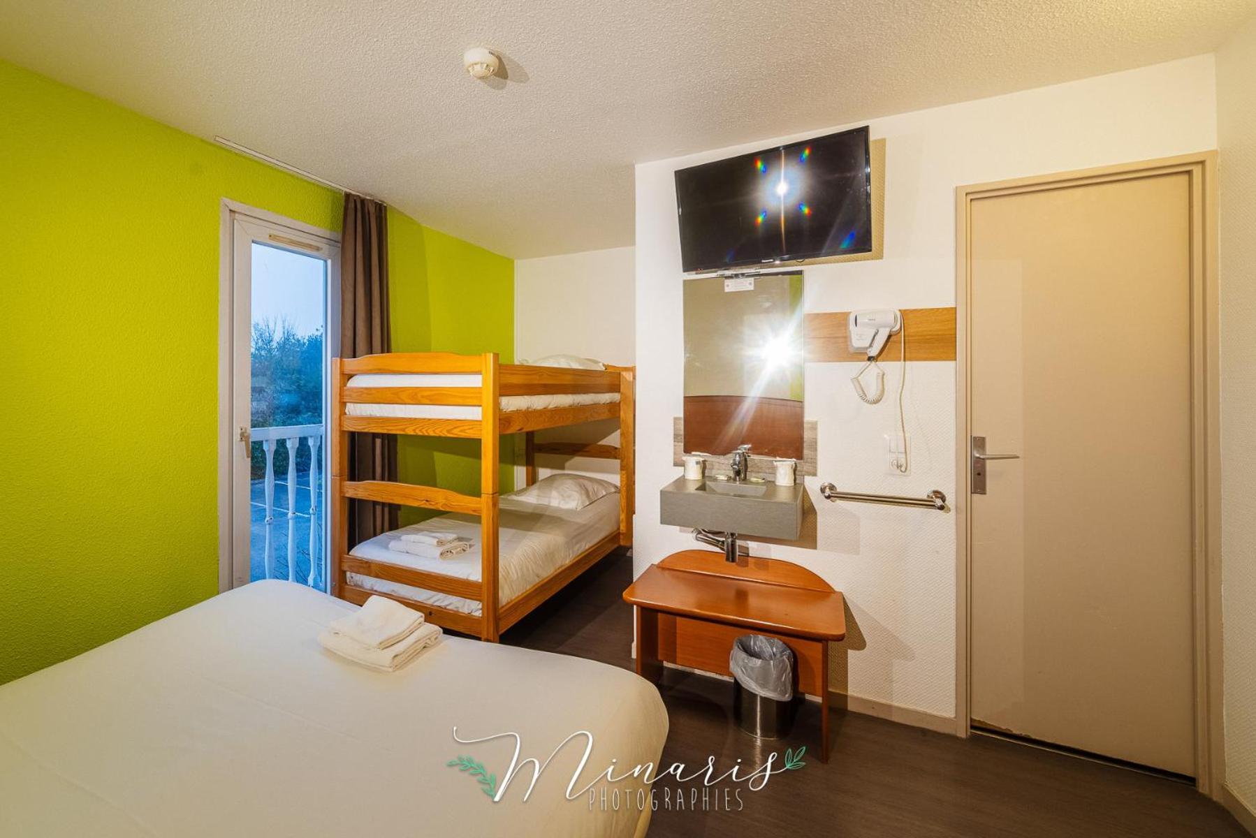 La Chapelle-Saint-Luc B Hotel Troyes Aeroport מראה חיצוני תמונה