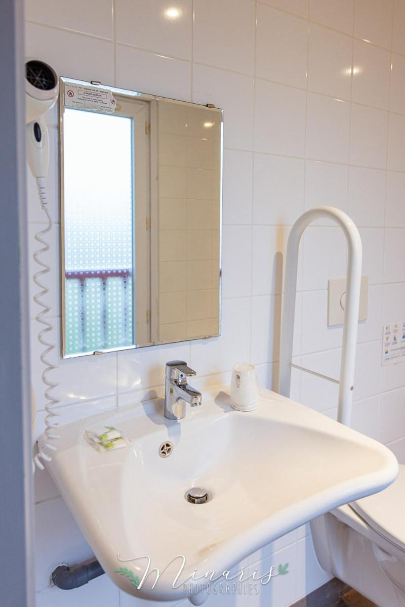 La Chapelle-Saint-Luc B Hotel Troyes Aeroport מראה חיצוני תמונה